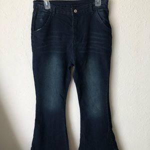 Super cute flare jeans